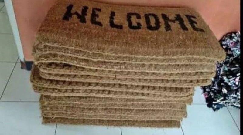 Keset Sabut Tenun Manual