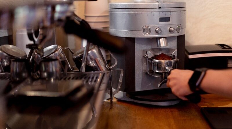 Mesin Biji Kopi untuk Usaha Kecil