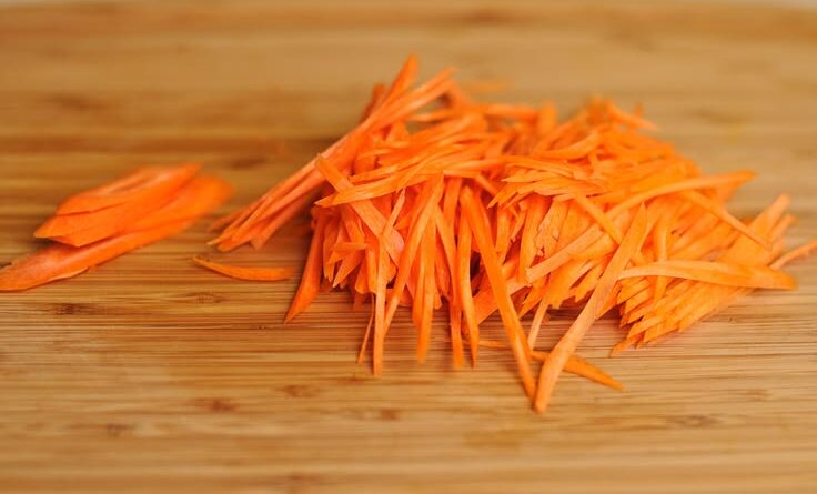 cara membuat potongan wortel julienne