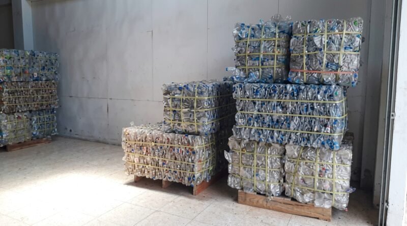 manfaat mesin press sampah