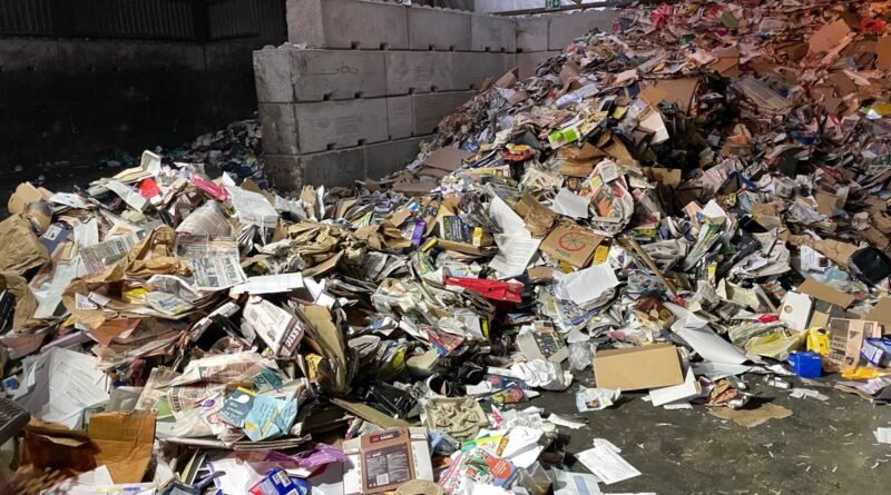 cara menyimpan sampah lebih efisien